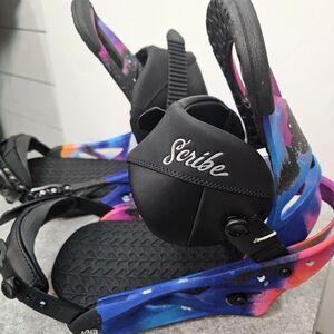 Burton Scribe Women’s Snowboard Bindings – Size L – Northern Lights – NWT
